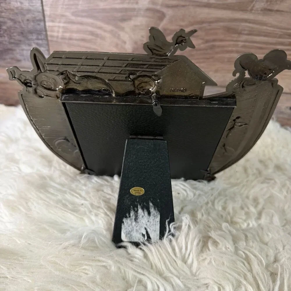 Vintage Pewter Noah’s Ark Picture Frame 4 Photo Section Animals Home Office